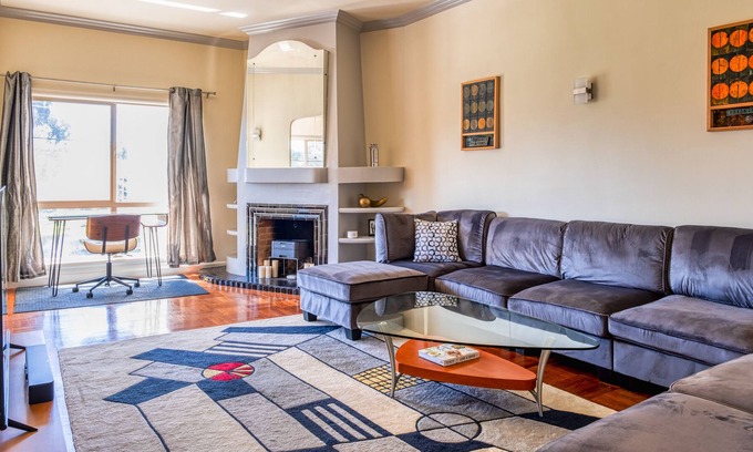 Outer Mission House | Bright Parkside Art Deco Corner House