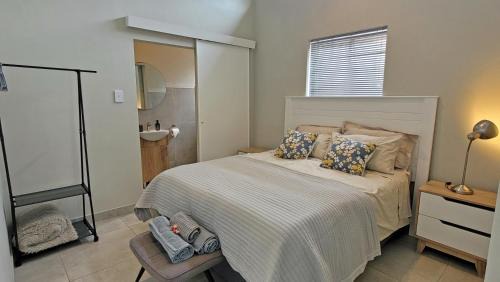 Port Elizabeth Apartment | Broadwood Guest House
