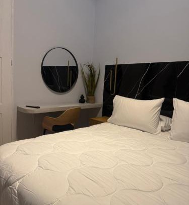 Ermoupoli Hotel | Byzantium Suite in the centre of Hermoupolis