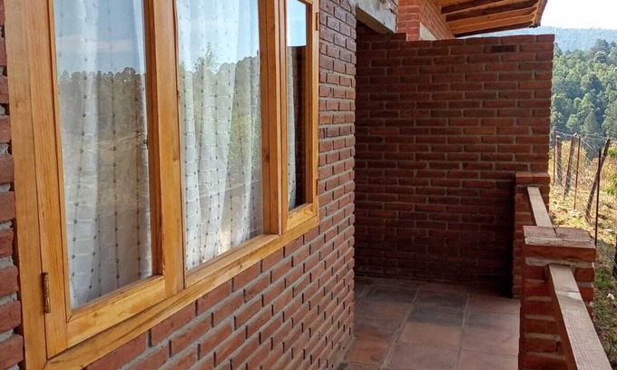 Valle de Bravo Bed & Breakfast | Cabañas Las Mariposas