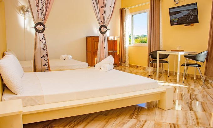 Hell-Ville House | Cambria Hôtel