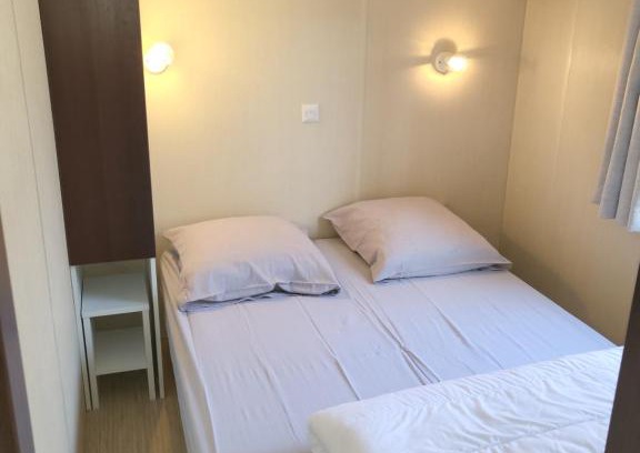 Saint-Cheron Other | Camping parc des roches
