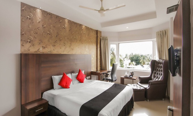 Mysore Hotel | Capital O 18430 The Dawn Hotel