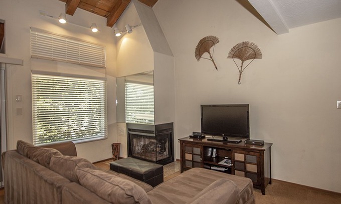 Carnelian Woods House | Carnelian Woods # 70: 4 BR / 2 BA condo/townhouse in Carnelian Bay, Sleeps 8
