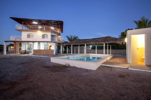 El Centenario House | Casa Centenario: Lovely 3br home w/heated Pool great for families