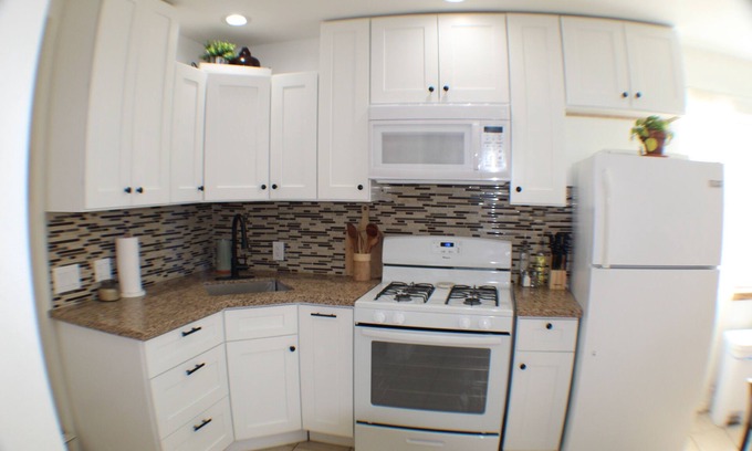 Whittier Apartment | Casa de Los Abuelos, 2 bd guest house, Whittier