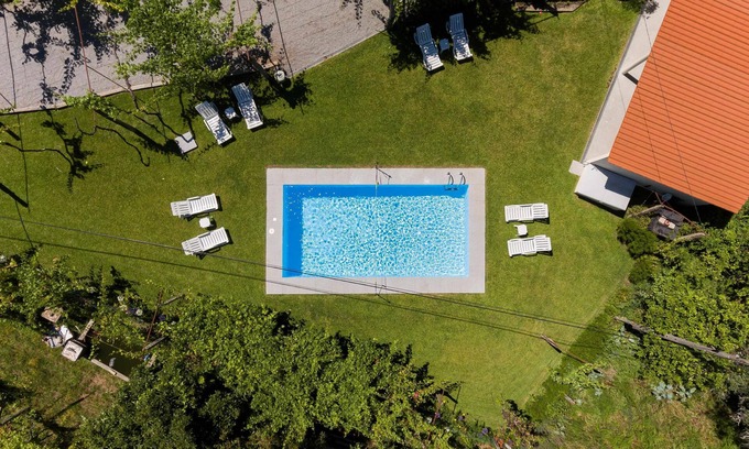 Fornelos House | Casa do Cabo Ponte de Lima - Jaccuzzi and Pool