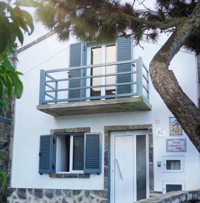 Mosteiros House | Casa Mamã e Papá