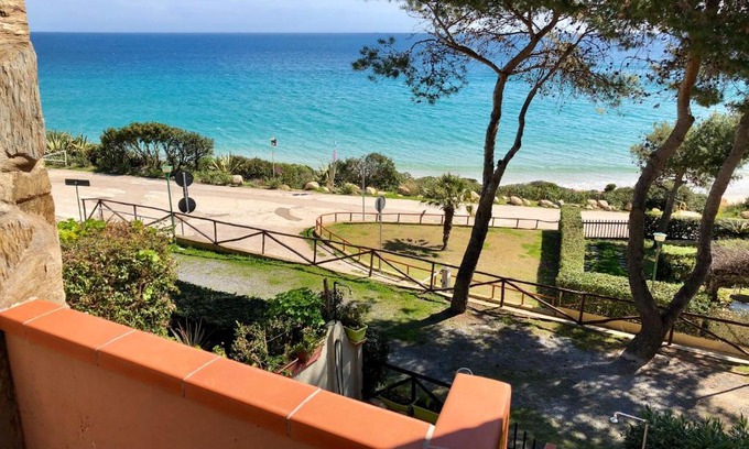 Santa Margherita di Pula House | Casa Turchese, Sea View Beachfront