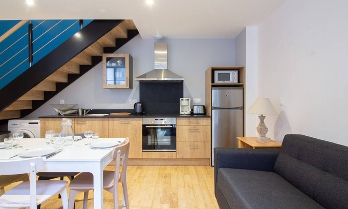 Cauterets Apartment | Central Duplex with WiFi, Ski Locker, and Table Tennis in Cauterets