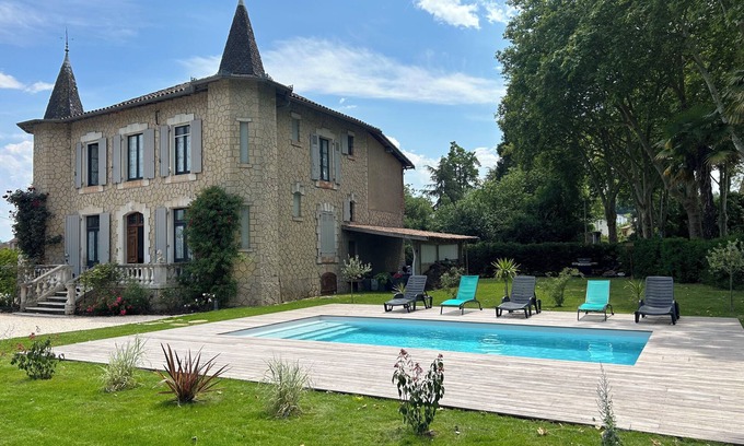 Salies-du-Salat Other | Château l'Argelès, private accommodation, swimming pool, spa