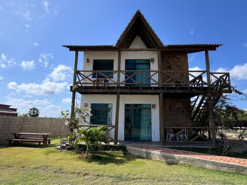 Ponta do Anel Apartment | Chales Alegria e Estrela, Chaleville Maramar - Conforto, segurança e internet pertinho do mar