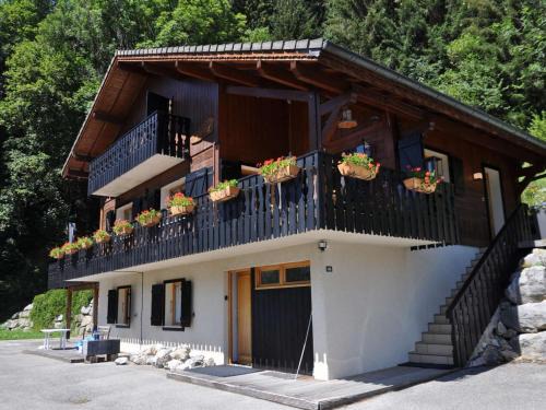 La Chapelle-d'Abondance Ski Chalet | Chalet 12 pers avec 6 chambres à La Chapelle-d'Abondance - FR-1-692-2