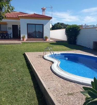 Conil de la Frontera Ski Chalet | Chalet Las Adelfas Chaparrillo
