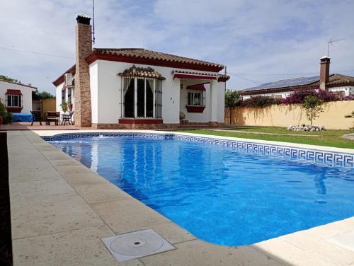 Chiclana de la Frontera Ski Chalet | Chalet Pura Vida