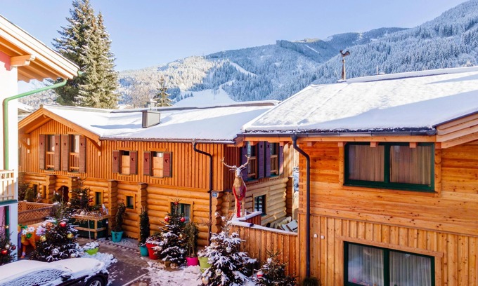 Kaprun Ski Chalet | Chalet with 2 bunks in the heart of Kaprun