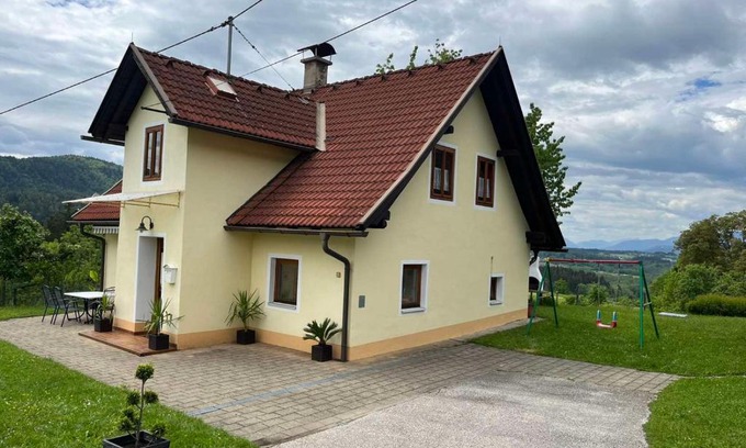 Keutschach am See House | Charmantes Ferienhaus in bester Lage