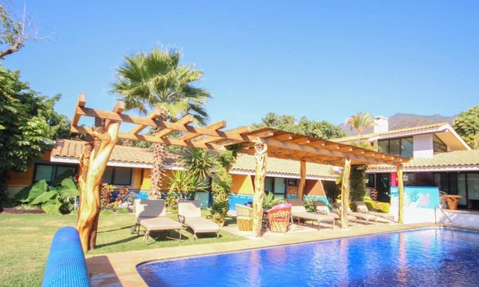 Ajijic Apartment | Charming 1 Bedroom Hotel With Pool View