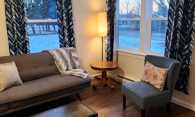 Guernsey House | Charming cottage in Guernsey 2br