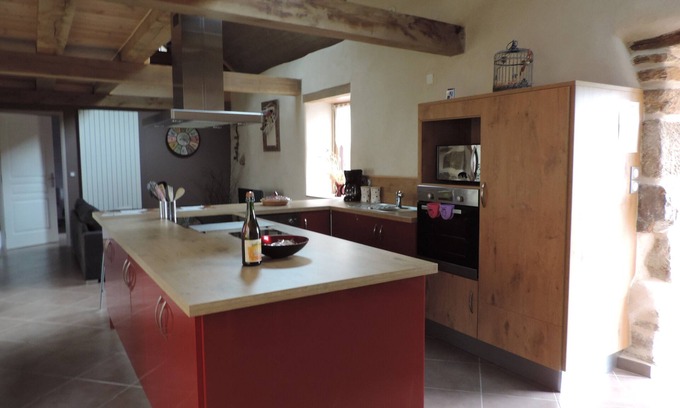 Plougonven Cottage | CHARMING COUNTRY HOUSE IN PLOUGONVEN in Finistère
