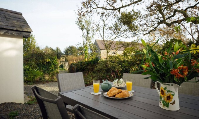 Haverfordwest House | Charming farmhouse in picturesque Pembrokeshire