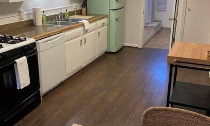 West Highland Condo | Charming West Highlands Condo!