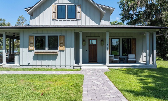 Madison House | Cherry Lake Serenity: A Lakefront Retreat