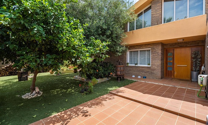 Gandia Apartment | Chic apartment with AC and WiFi in awesome Gandia