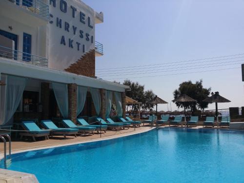 Mpatsi Hotel | Chryssi Akti, Sure Hotel Collection