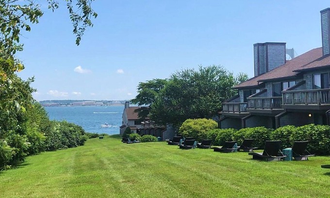 Jamestown Resort | Coastal Escape: 2-Bedroom Suite at Wyndham Newport Overlook