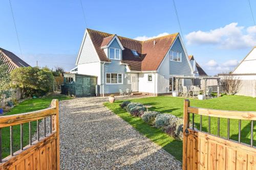 East Wittering House | Cockle Beach House, West Wittering