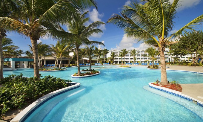 Eau Piquant Resort | Coconut Bay Beach Resort & Spa All Inclusive