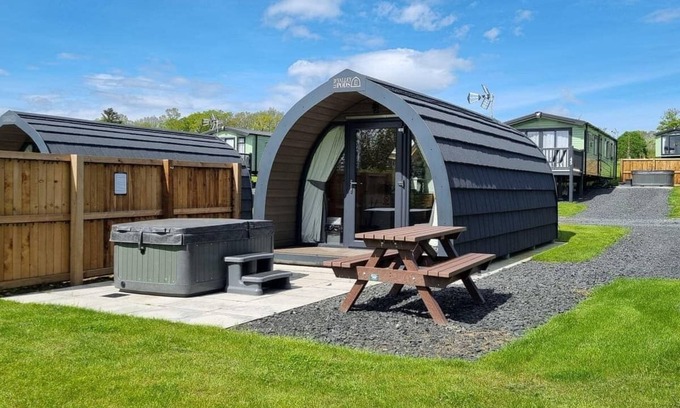 Coldstream House | Coldstream Retreat - 3 Bedroom (Pet Friendly)