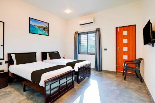 Hoskote Hotel | Collection O Devangothi Railway station Banglore