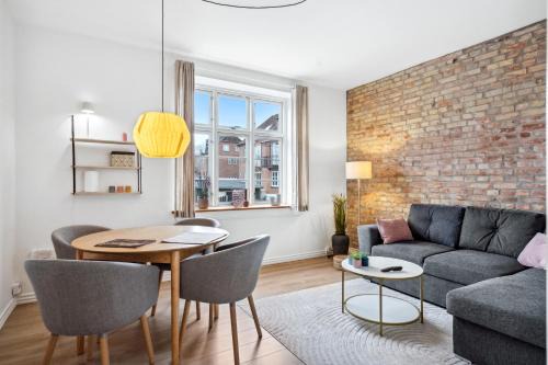 Aalborg Apartment | Come Stay - 2BR Det perfekte hjem for 5