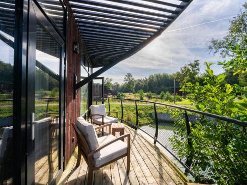 Maubray House | Comfortable Stay in Antoing
