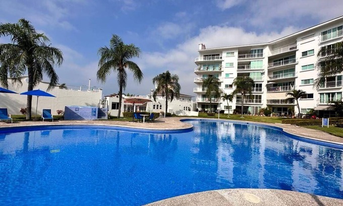 Marina Mazatlan Hotel | Condos Puesta DS ByTrvl2hm