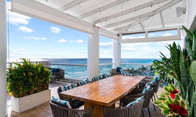 Central Beach Resort | Conrad Fort Lauderdale Beach