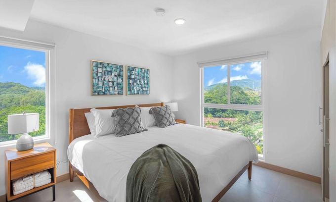 Barrio Santa Lucia Condo | Contemporary Viva Jaco Residences Suite with Pool