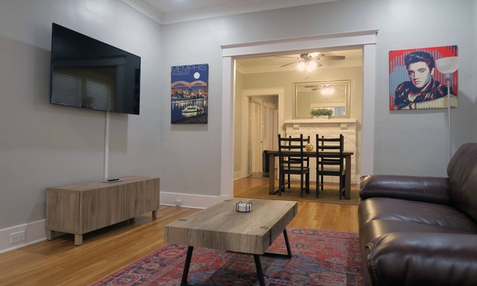 Cooper-Young Historic District House | Cooper Youngalow - a cozy bungalow in the heart of Cooper-Young!
