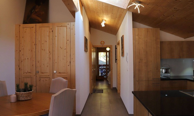 Barboleusaz Apartment | Cosy apartment for 2 people with WIFI, TV and balcony
