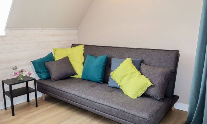 Plozevet Villa | Cosy apartment in villa for 3 guests with WIFI