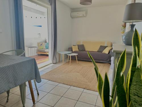 Centre-Ville Apartment | CosyCentralAppart T2 climatisé 45m2