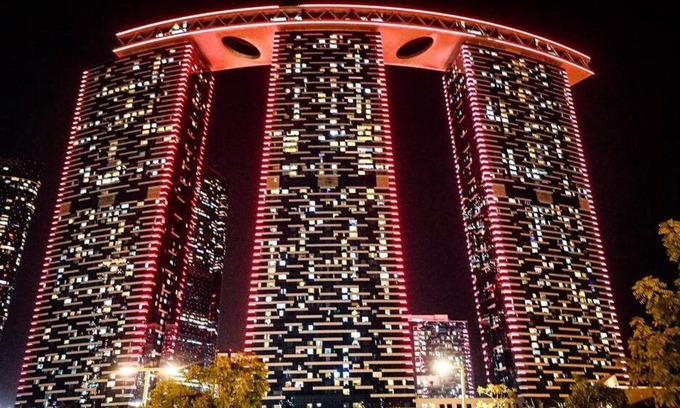 Abu Dhabi Apartment | Cozy 1BR in Iconic Tower