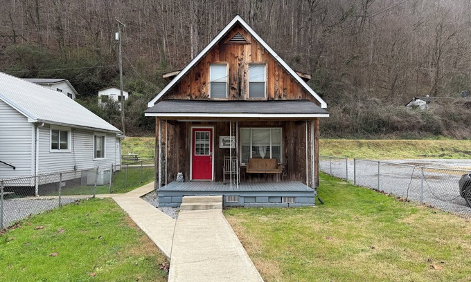 Gilbert Cabin | Cozy 2-bedroom cabin in Gilbert. Located close to RockHouse and Devil Anse Trail