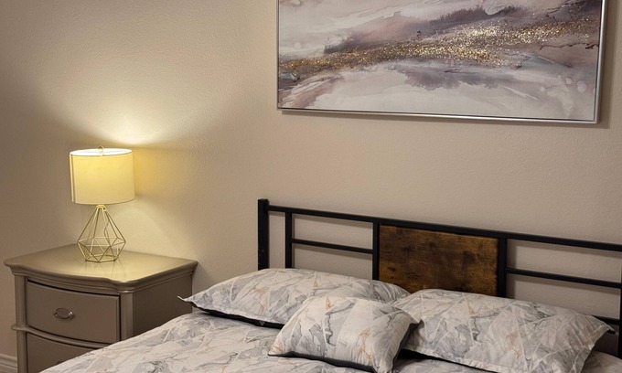 Bonanza Condo | Cozy Apartment for up to 5