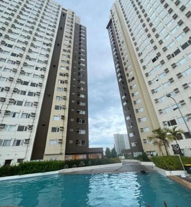 Cagayan de Oro Apartment | Cozy Studio in Ayala Avida CDO - Fast WIFINetflixTv