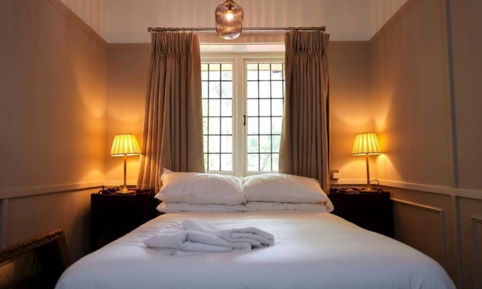 Boscombe House | Cransley By The Sea Rooms