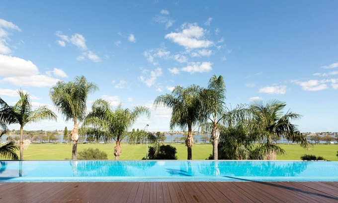 East Perth Hotel | Crowne Plaza Perth by IHG