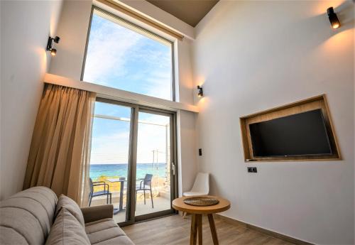 Spata-Artemida Apartment | CUBES ON THE BEACH Athens Airport